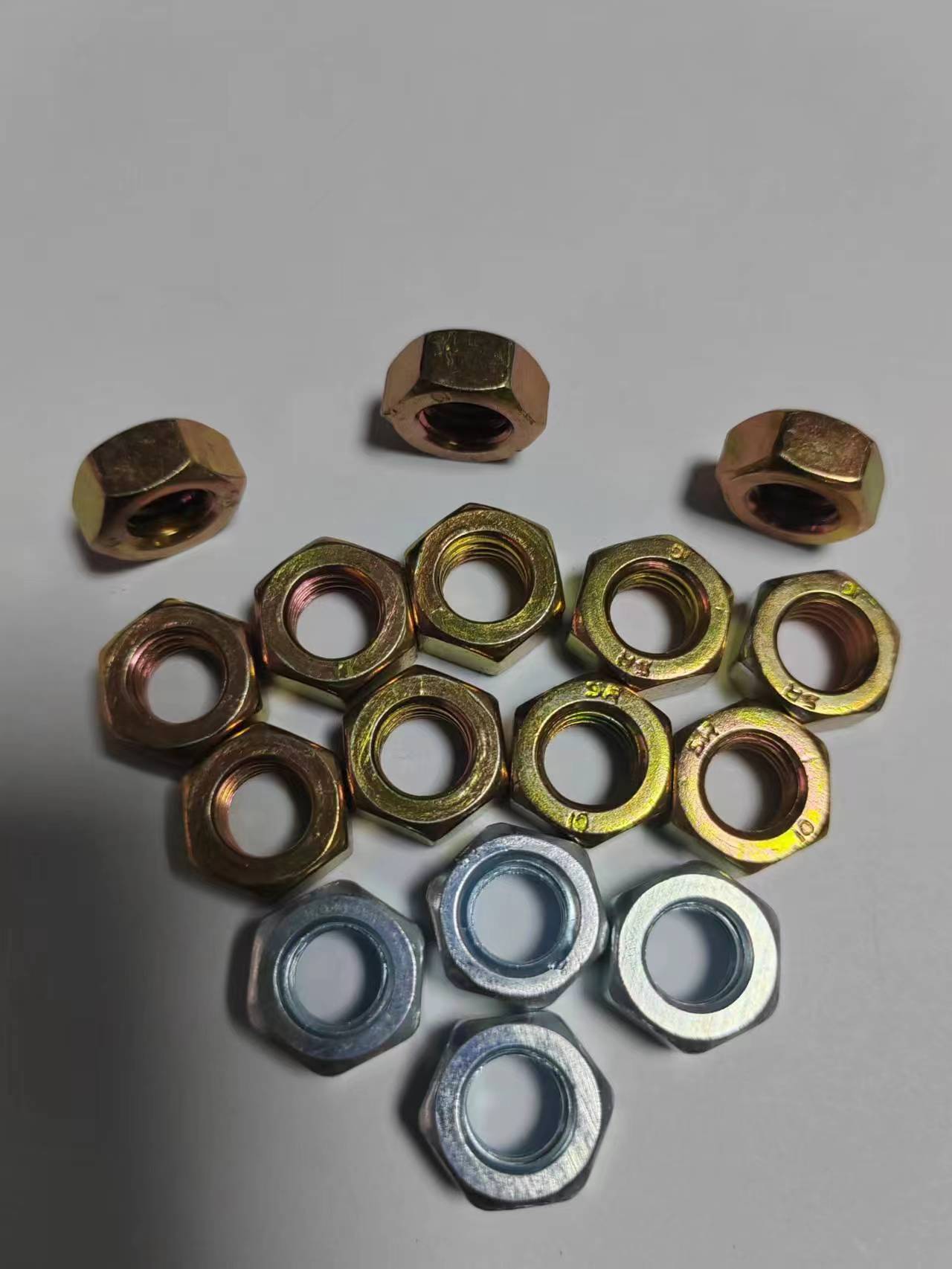 鍍鋅六角螺母彩色 藍(lán)白 銀白 本色螺母 高強(qiáng)度螺母 粗牙細(xì)牙六角螺帽 8級(jí) 10級(jí) 12級(jí)螺母